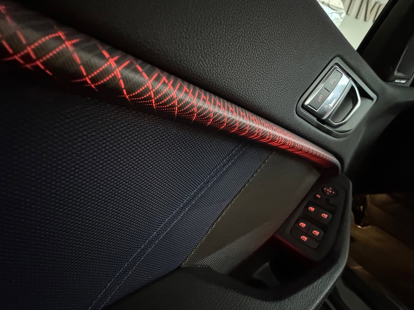 BMW 1-serie M135i xDrive Pano|H/K|Kuipstoelen|Camera|Sfeer