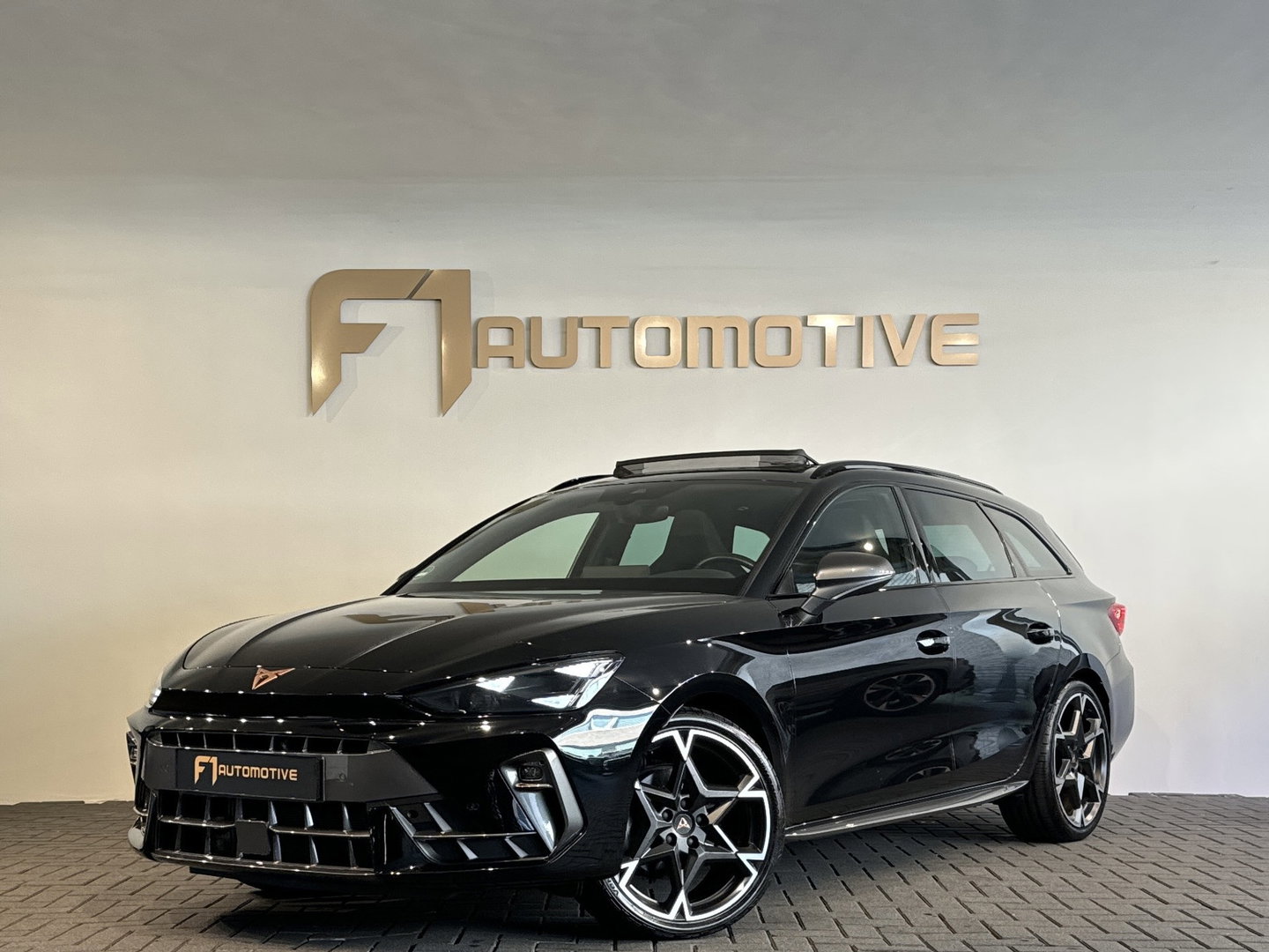 CUPRA Leon Sportstourer 1.5 TSI e-Hybrid Business Pano|Sennheisser|Keyless|ACC|Memory
