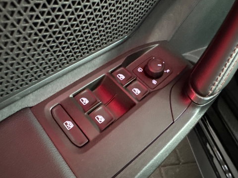 CUPRA Leon Sportstourer 1.5 TSI e-Hybrid Business Pano|Sennheisser|Keyless|ACC|Memory