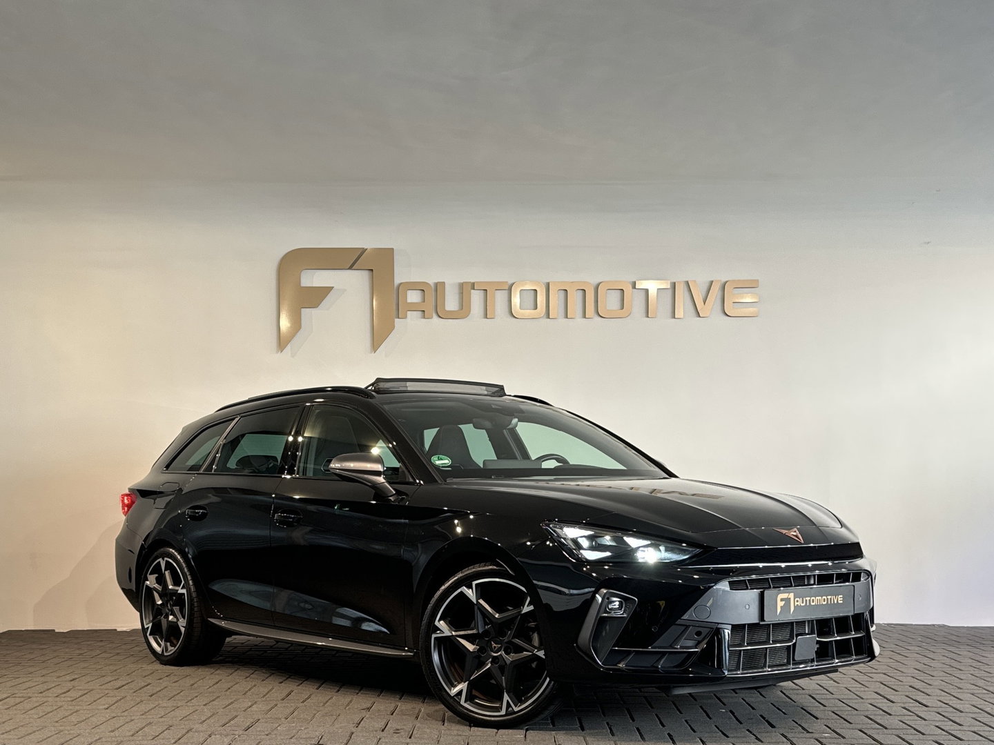CUPRA Leon Sportstourer 1.5 TSI e-Hybrid Business Pano|Sennheisser|Keyless|ACC|Memory