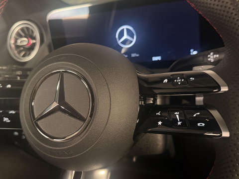 Mercedes-Benz GLA 250 e AMG-line hybrid l nieuwe auto rijklaar