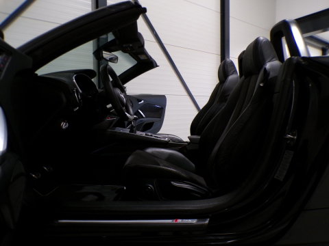 Audi TT Roadster 2.0 TFSI S-Line "Origineel NL!' 2x S line Apple-Carplay Stoelverwarming Xenon-LED Leer/Alcantara Parkeersensoren