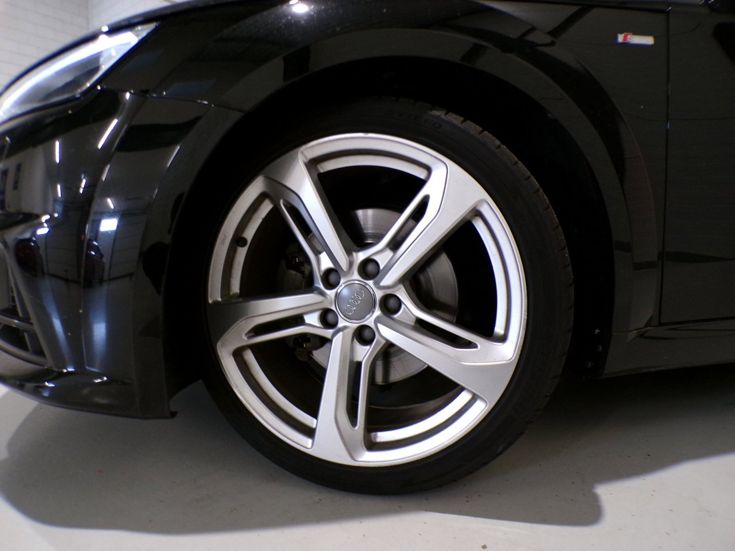 Audi TT Roadster 2.0 TFSI S-Line "Origineel NL!' 2x S line Apple-Carplay Stoelverwarming Xenon-LED Leer/Alcantara Parkeersensoren