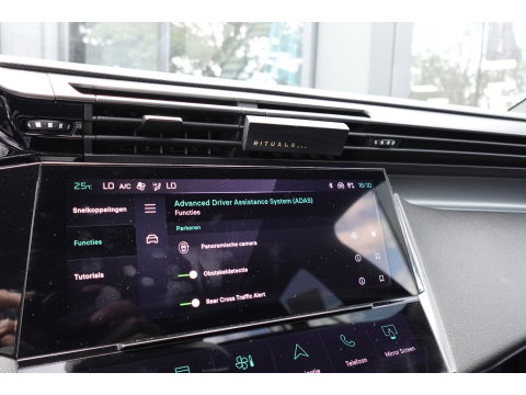 Peugeot 308 1.2 PureTech GT PANO 360 MATRIX
