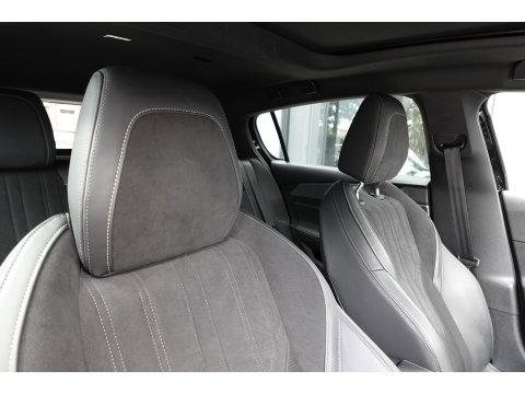 Peugeot 308 1.2 PureTech GT PANO 360 MATRIX