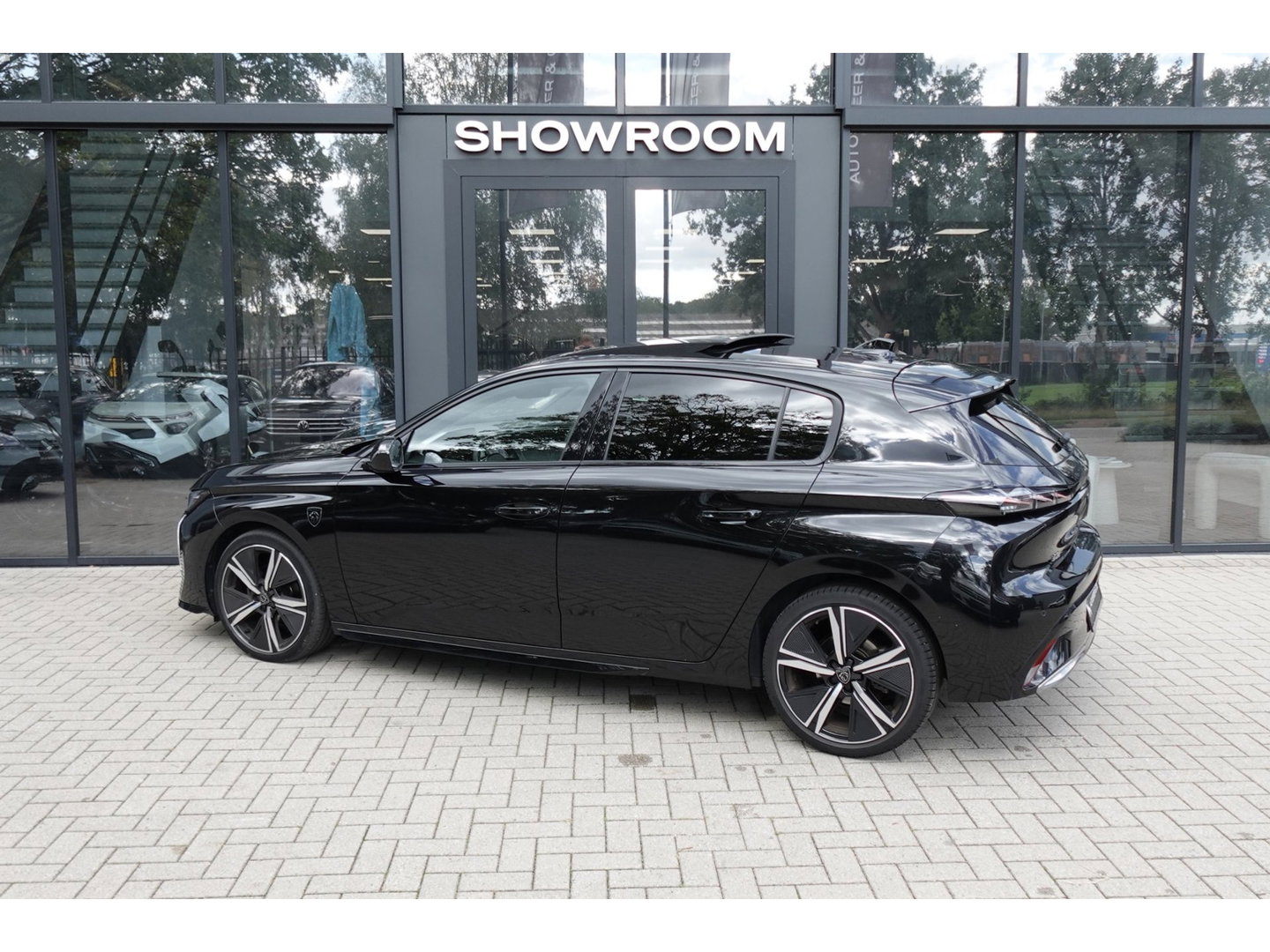 Peugeot 308 1.2 PureTech GT PANO 360 MATRIX