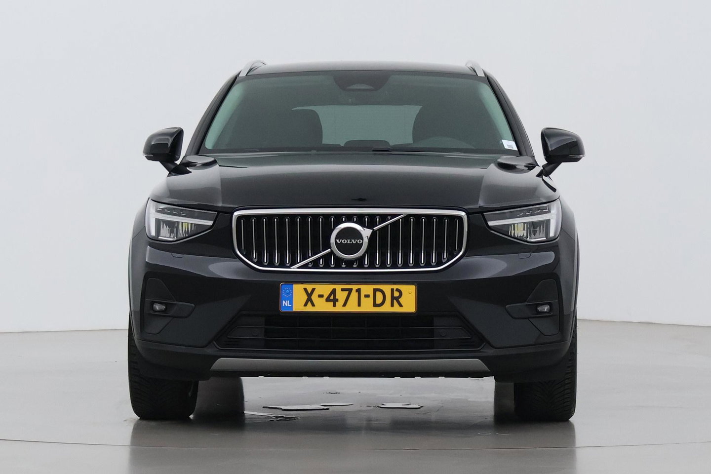 Volvo XC40 2.0 B4 Plus Bright | Trekhaak | Harman/Kardon | Leder | Keyless | Camera