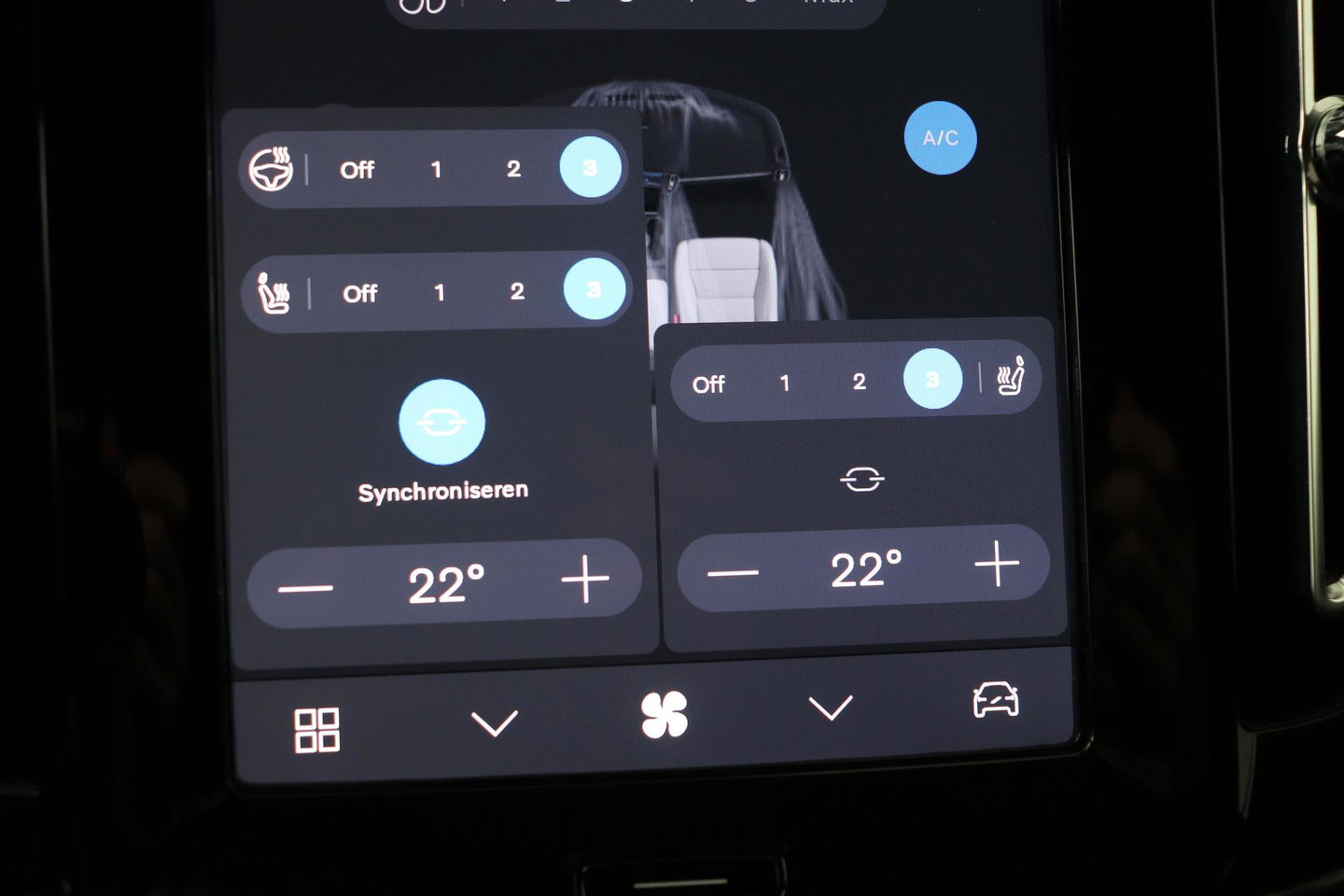 Volvo XC40 2.0 B4 Plus Bright | Trekhaak | Harman/Kardon | Leder | Keyless | Camera