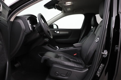 Volvo XC40 2.0 B4 Plus Bright | Trekhaak | Harman/Kardon | Leder | Keyless | Camera
