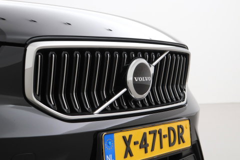 Volvo XC40 2.0 B4 Plus Bright | Trekhaak | Harman/Kardon | Leder | Keyless | Camera