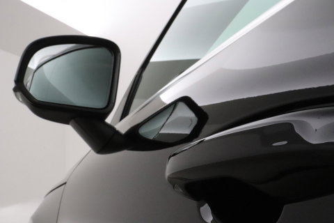 Volvo XC40 2.0 B4 Plus Bright | Trekhaak | Harman/Kardon | Leder | Keyless | Camera