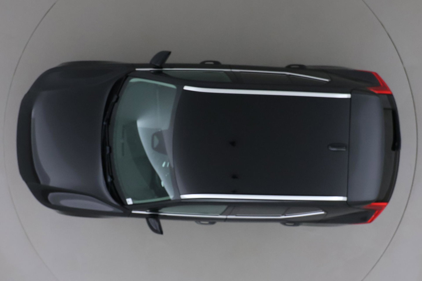Volvo XC40 2.0 B4 Plus Bright | Trekhaak | Harman/Kardon | Leder | Keyless | Camera