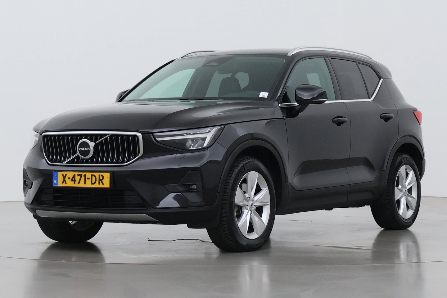 Volvo XC40 2.0 B4 Plus Bright | Trekhaak | Harman/Kardon | Leder | Keyless | Camera