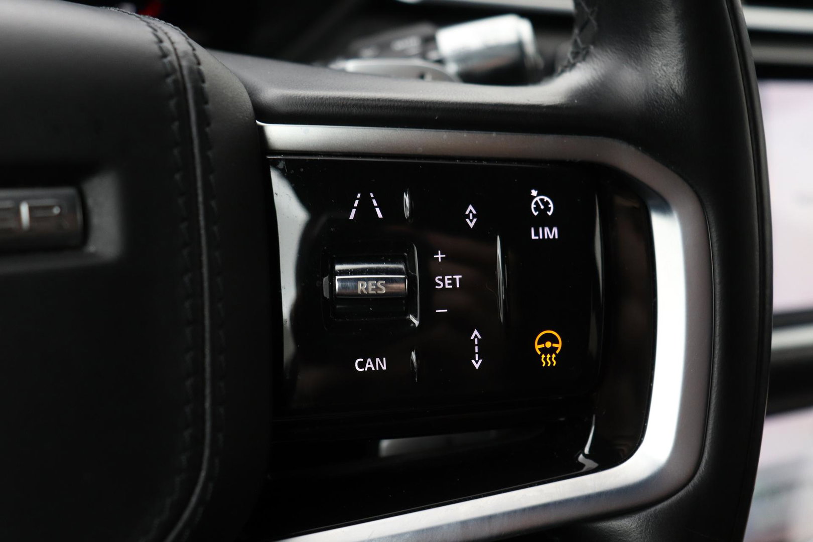 Land Rover Range Rover Velar 2.0 P400e S | ACC | Head-Up | Meridian | Memory | Stoel+Stuurverwarming | Black Pack | 21 Inch