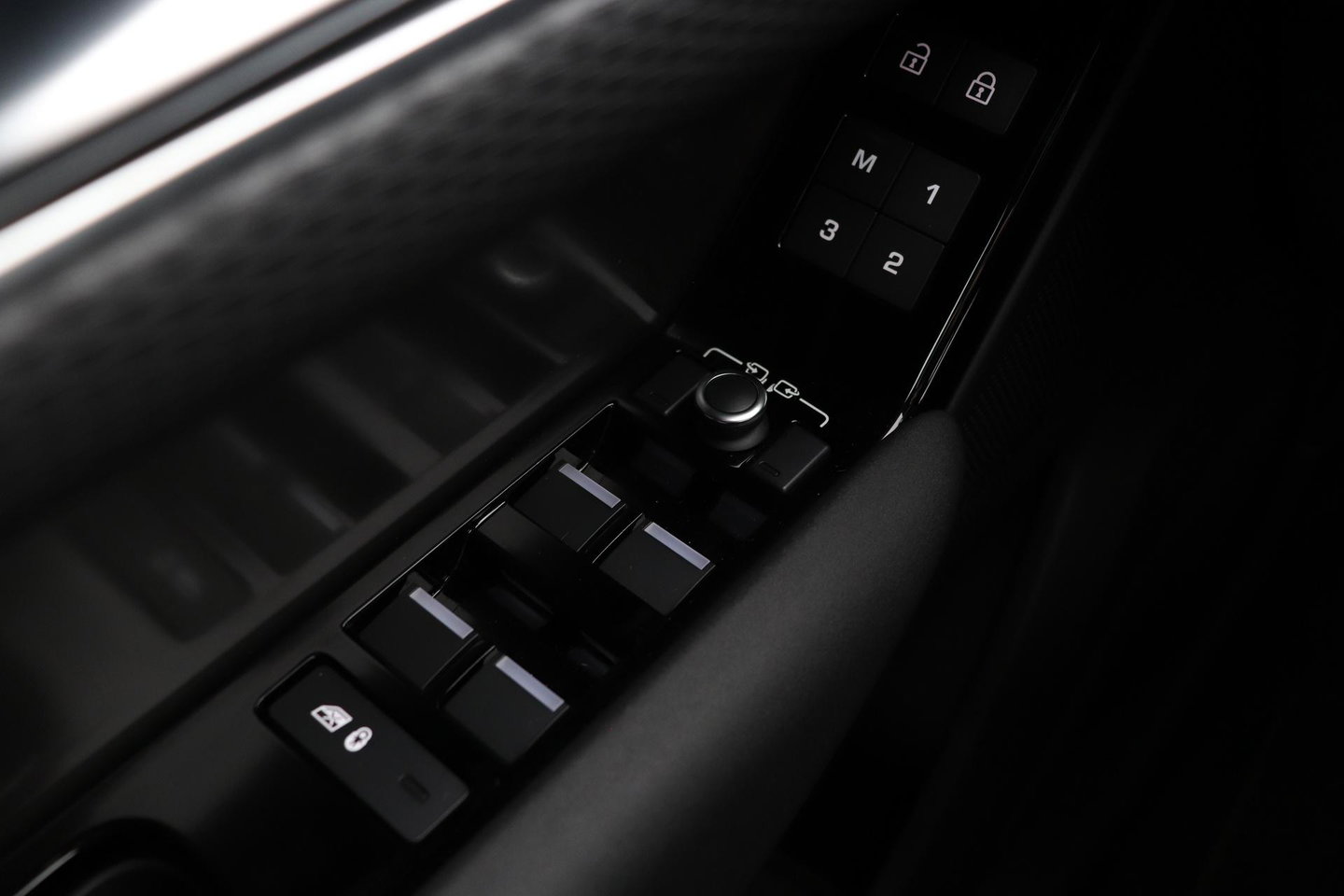 Land Rover Range Rover Velar 2.0 P400e S | ACC | Head-Up | Meridian | Memory | Stoel+Stuurverwarming | Black Pack | 21 Inch