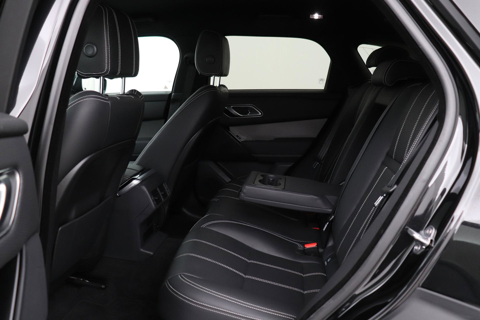 Land Rover Range Rover Velar 2.0 P400e S | ACC | Head-Up | Meridian | Memory | Stoel+Stuurverwarming | Black Pack | 21 Inch
