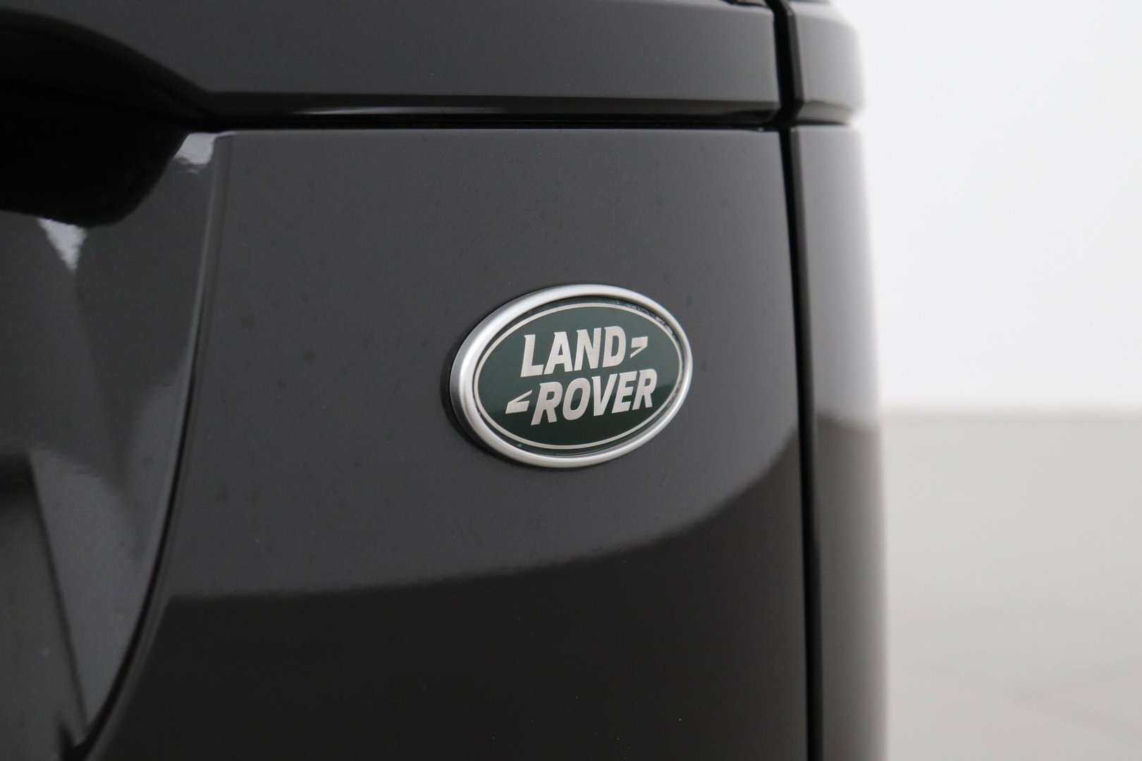 Land Rover Range Rover Velar 2.0 P400e S | ACC | Head-Up | Meridian | Memory | Stoel+Stuurverwarming | Black Pack | 21 Inch