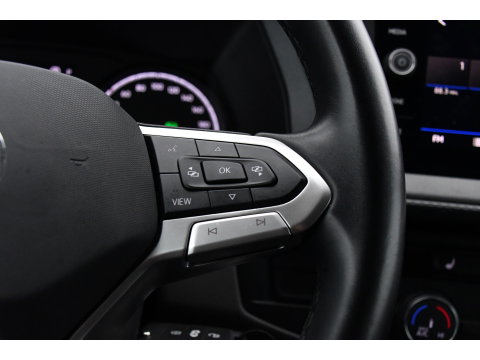 Volkswagen Transporter 2.0 TDI L2H1 30 PB Edition Highline Adaptieve Cruise, LED, Sensoren, Carplay, 150PK, Automaat, LED, Standkachel, NAVI, UNIEK!