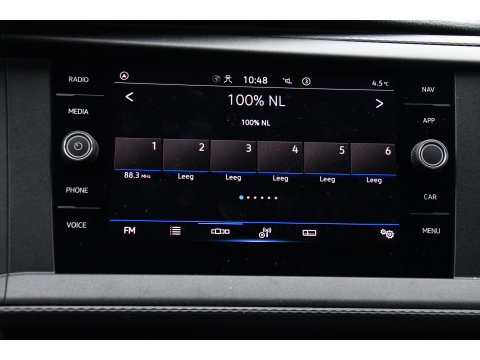 Volkswagen Transporter 2.0 TDI L2H1 30 PB Edition Highline Adaptieve Cruise, LED, Sensoren, Carplay, 150PK, Automaat, LED, Standkachel, NAVI, UNIEK!