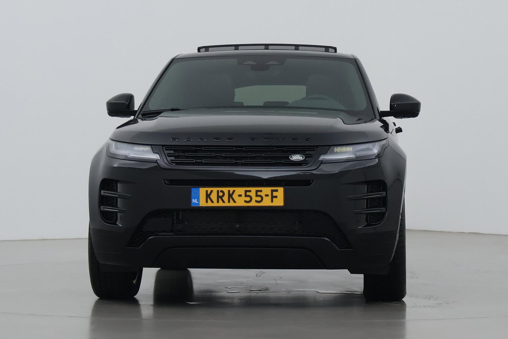 Land Rover Range Rover Evoque P270e PHEV Dynamic SE | Black Pack | Schuif/kanteldak | Trekhaak | ACC | 360° Camera