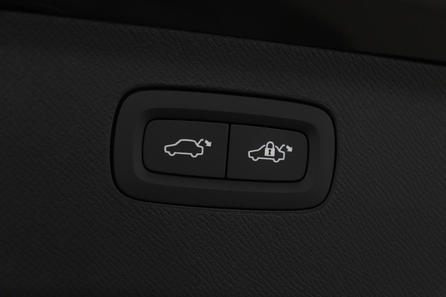 Volvo XC90 T8 Ultra Dark | Bowers&Wilkins | Massage | Panoramadak | 360° Camera | Head-Up | Stoelventilatie | ACC