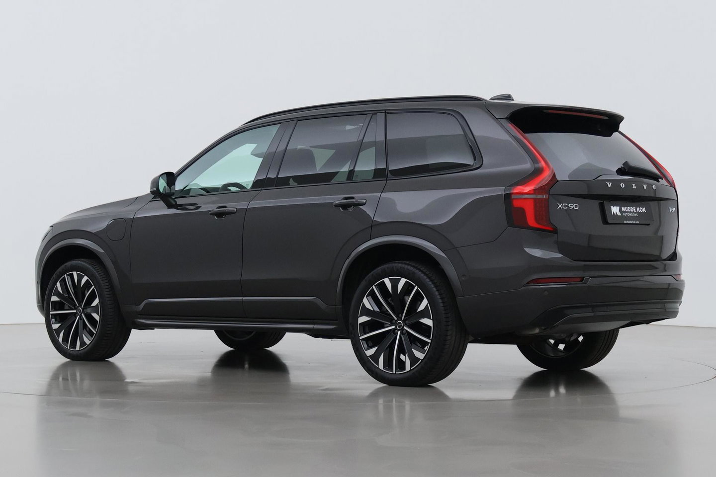 Volvo XC90 T8 Ultra Dark | Bowers&Wilkins | Massage | Panoramadak | 360° Camera | Head-Up | Stoelventilatie | ACC