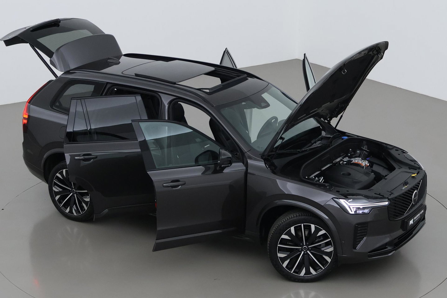 Volvo XC90 T8 Ultra Dark | Bowers&Wilkins | Massage | Panoramadak | 360° Camera | Head-Up | Stoelventilatie | ACC
