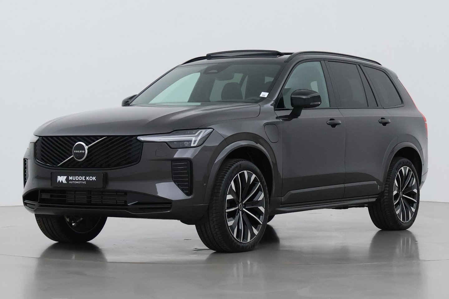 Volvo XC90 T8 Ultra Dark | Bowers&Wilkins | Massage | Panoramadak | 360° Camera | Head-Up | Stoelventilatie | ACC