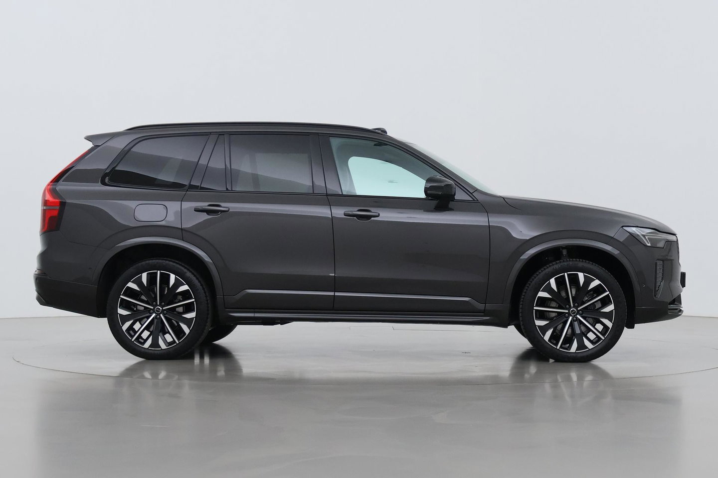 Volvo XC90 T8 Ultra Dark | Bowers&Wilkins | Massage | Panoramadak | 360° Camera | Head-Up | Stoelventilatie | ACC