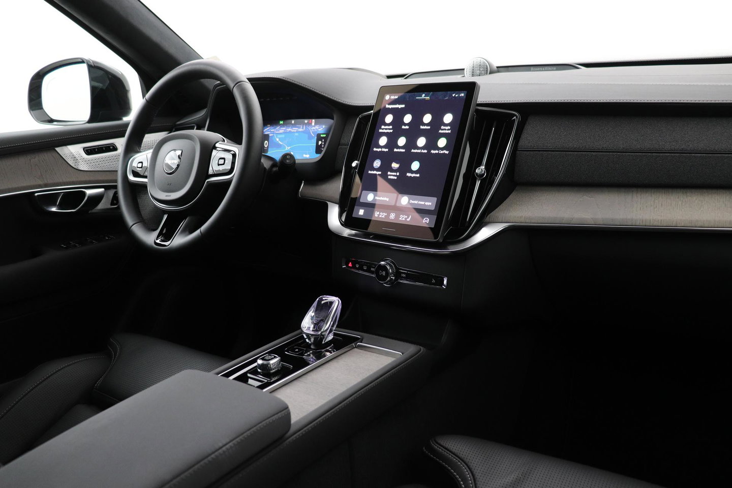 Volvo XC90 T8 Ultra Dark | Bowers&Wilkins | Massage | Panoramadak | 360° Camera | Head-Up | Stoelventilatie | ACC