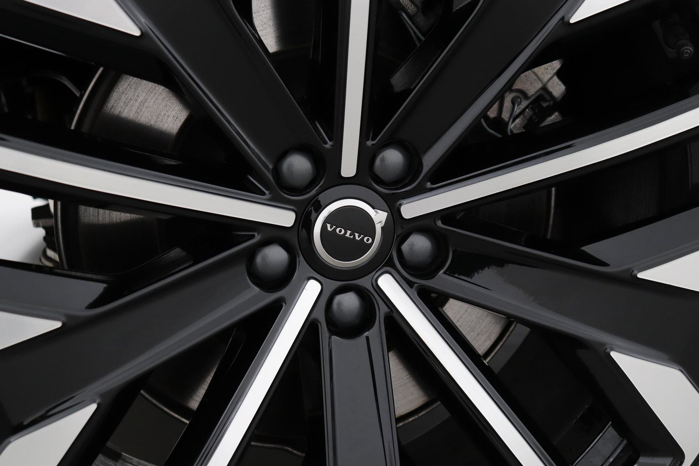Volvo XC90 T8 Ultra Dark | Bowers&Wilkins | Massage | Panoramadak | 360° Camera | Head-Up | Stoelventilatie | ACC