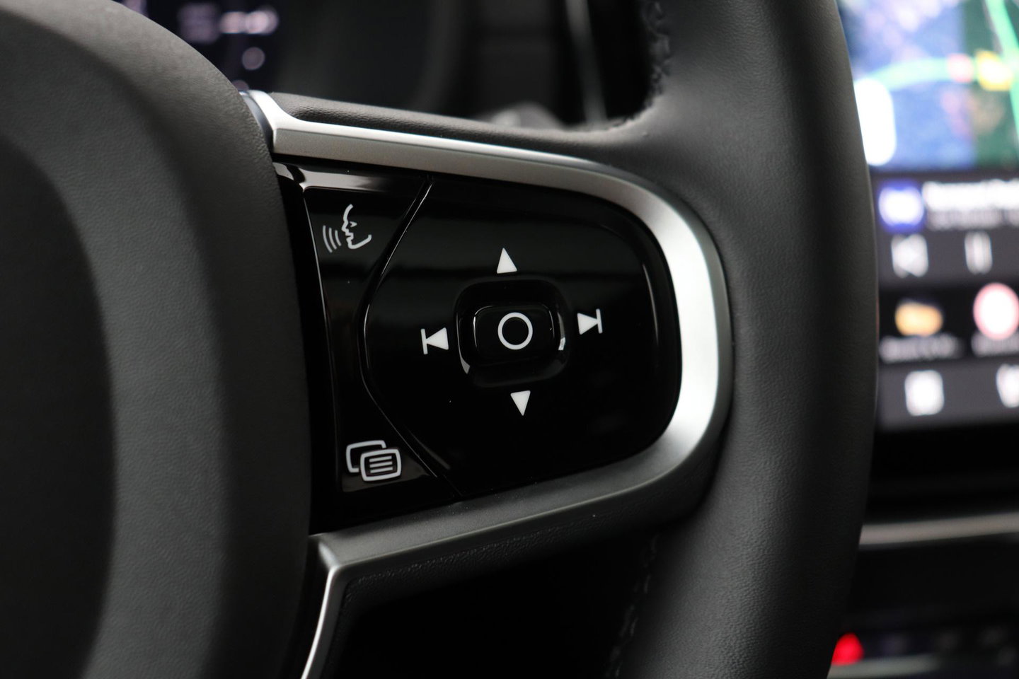 Volvo XC90 T8 Ultra Dark | Bowers&Wilkins | Massage | Panoramadak | 360° Camera | Head-Up | Stoelventilatie | ACC