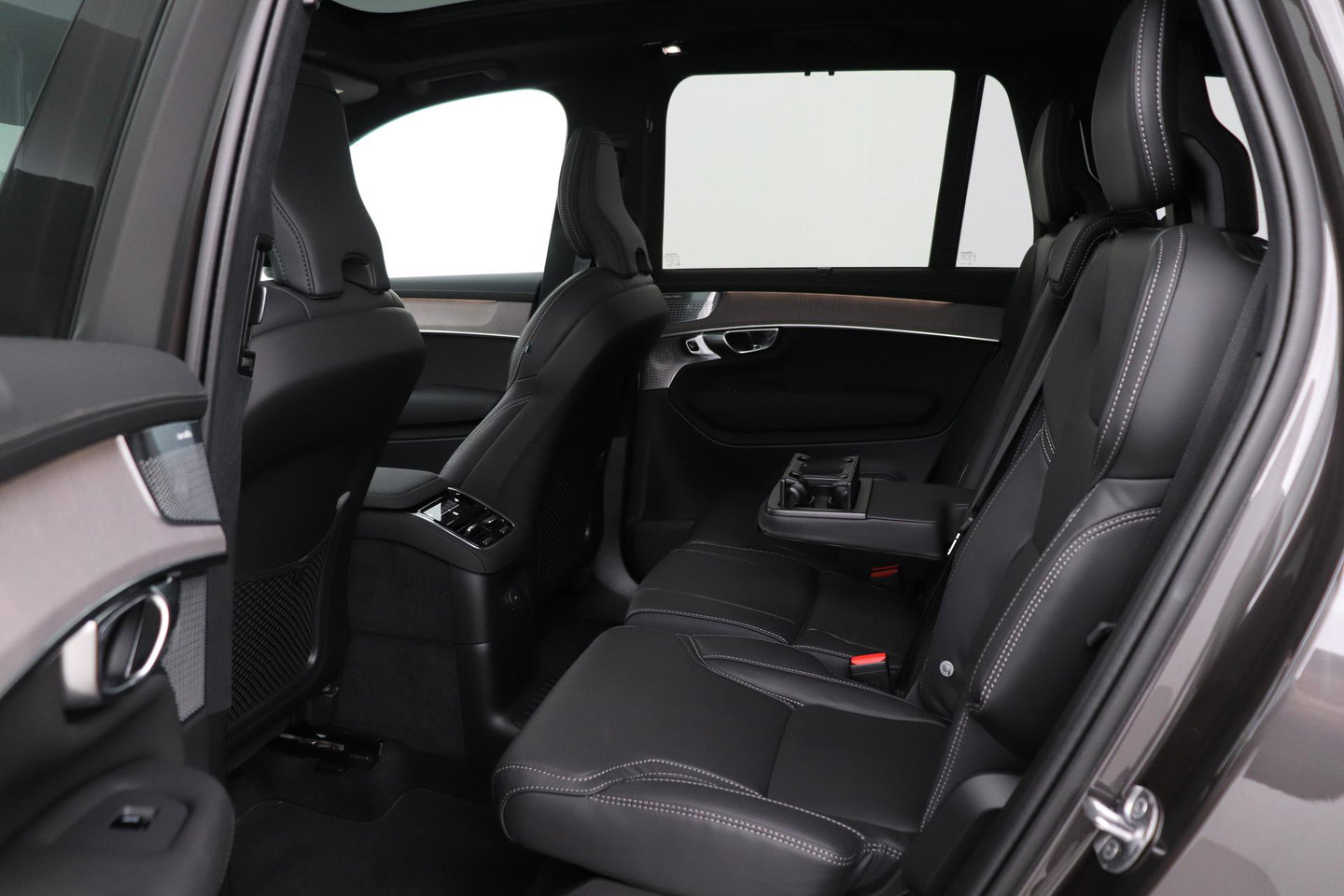 Volvo XC90 T8 Ultra Dark | Bowers&Wilkins | Massage | Panoramadak | 360° Camera | Head-Up | Stoelventilatie | ACC