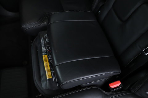 Volvo XC90 T8 Recharge R-Design | Luchtvering | Harman/Kardon | Stoelventilatie | Trekhaak | 22 inch
