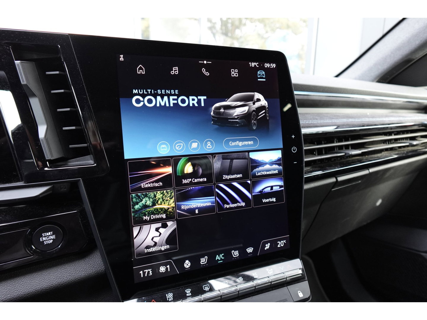 Renault Austral 1.2 E-Tech full hybrid 200 Evolution PANO HUD CAM