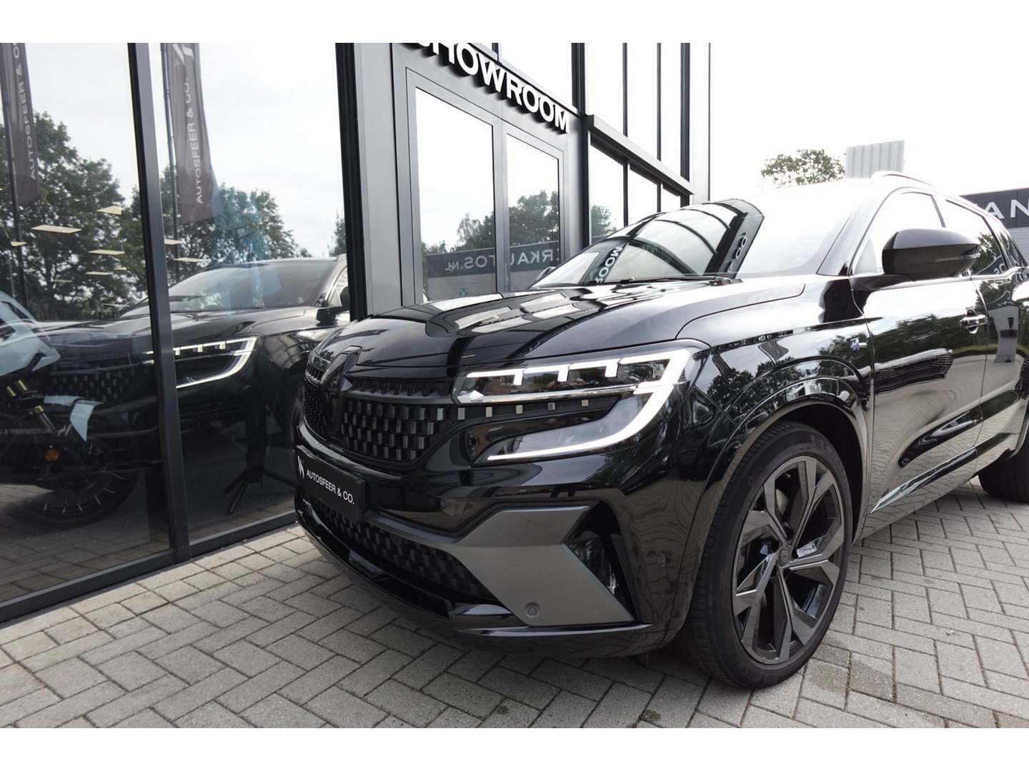 Renault Austral 1.2 E-Tech full hybrid 200 Evolution PANO HUD CAM