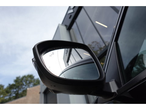 Renault Austral 1.2 E-Tech full hybrid 200 Evolution PANO HUD CAM