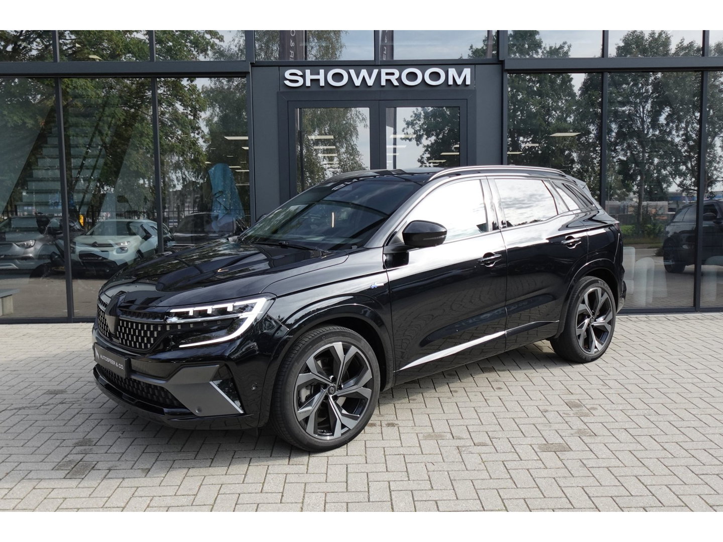 Renault Austral 1.2 E-Tech full hybrid 200 Evolution PANO HUD CAM