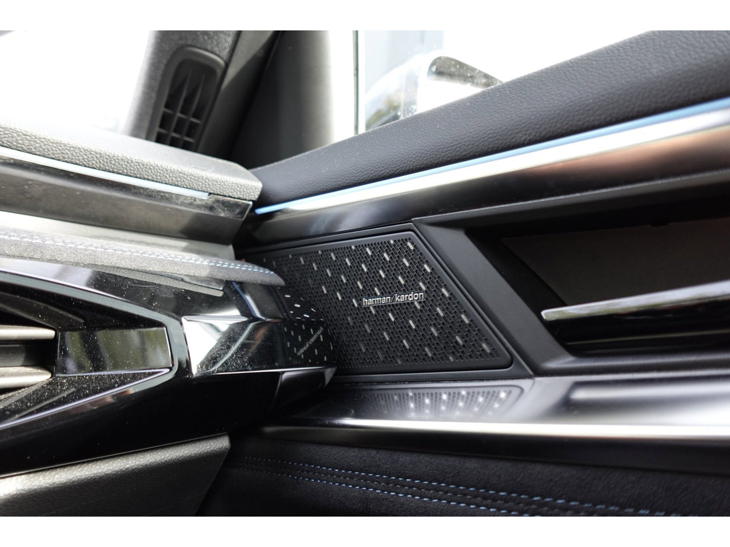 Renault Austral 1.2 E-Tech full hybrid 200 Evolution PANO HUD CAM