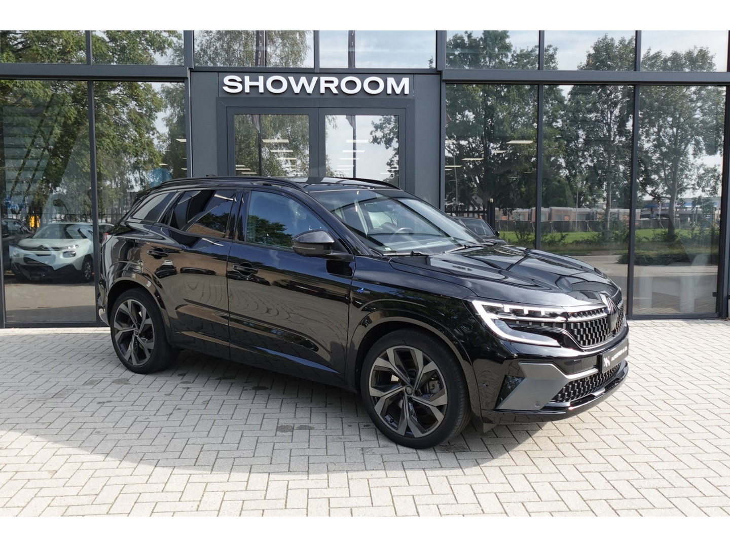 Renault Austral 1.2 E-Tech full hybrid 200 Evolution PANO HUD CAM