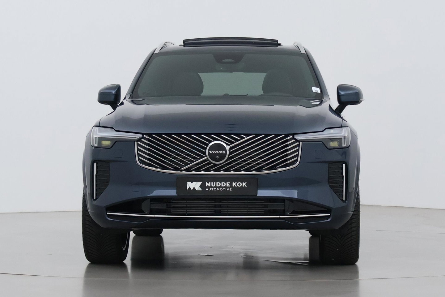 Volvo XC90 T8 Ultra Bright | Bowers&Wilkins | Panoramadak | 360° Camera | Massage | Head-Up | Stoelventilatie | ACC