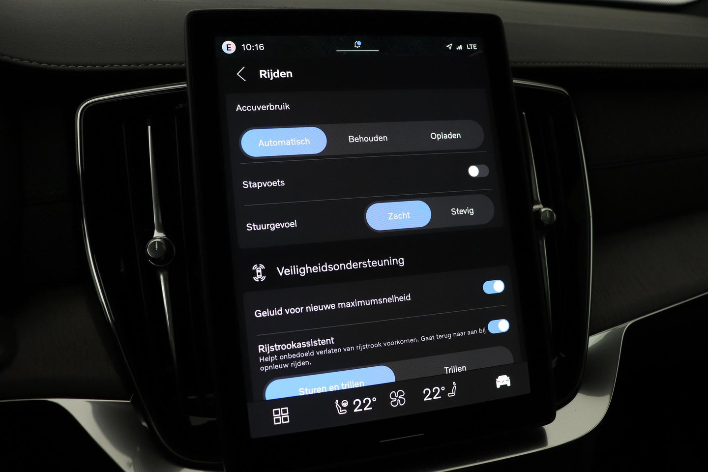 Volvo XC90 T8 Ultra Bright | Bowers&Wilkins | Panoramadak | 360° Camera | Massage | Head-Up | Stoelventilatie | ACC