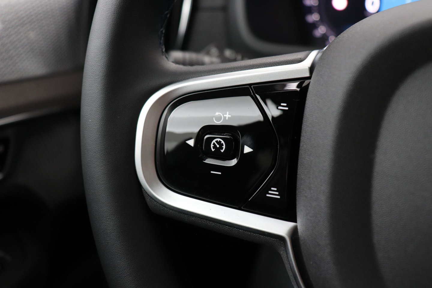 Volvo XC90 T8 Ultra Bright | Bowers&Wilkins | Panoramadak | 360° Camera | Massage | Head-Up | Stoelventilatie | ACC