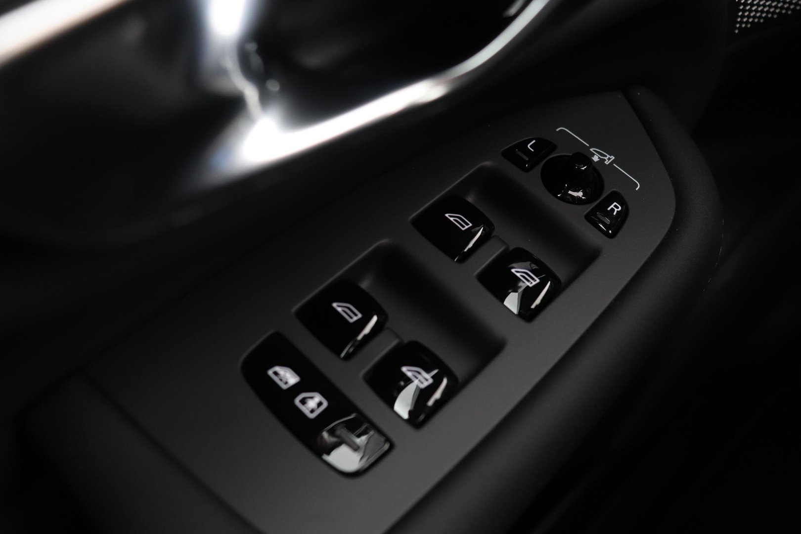 Volvo XC90 T8 Ultra Bright | Bowers&Wilkins | Panoramadak | 360° Camera | Massage | Head-Up | Stoelventilatie | ACC
