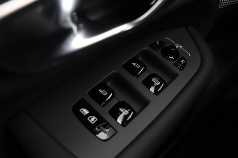 Volvo XC90 T8 Ultra Bright | Bowers&Wilkins | Panoramadak | 360° Camera | Massage | Head-Up | Stoelventilatie | ACC