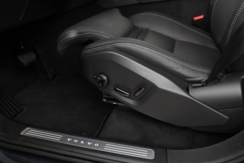 Volvo XC90 T8 Ultra Bright | Bowers&Wilkins | Panoramadak | 360° Camera | Massage | Head-Up | Stoelventilatie | ACC