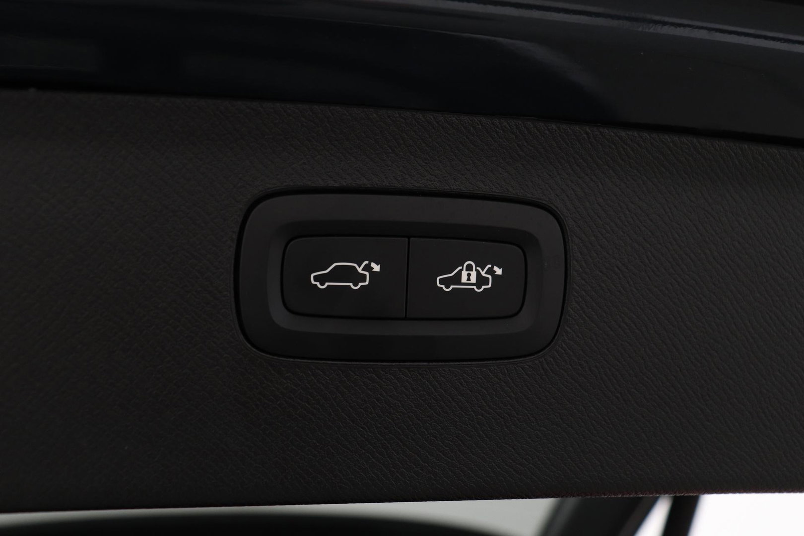 Volvo XC90 T8 Ultra Bright | Bowers&Wilkins | Panoramadak | 360° Camera | Massage | Head-Up | Stoelventilatie | ACC