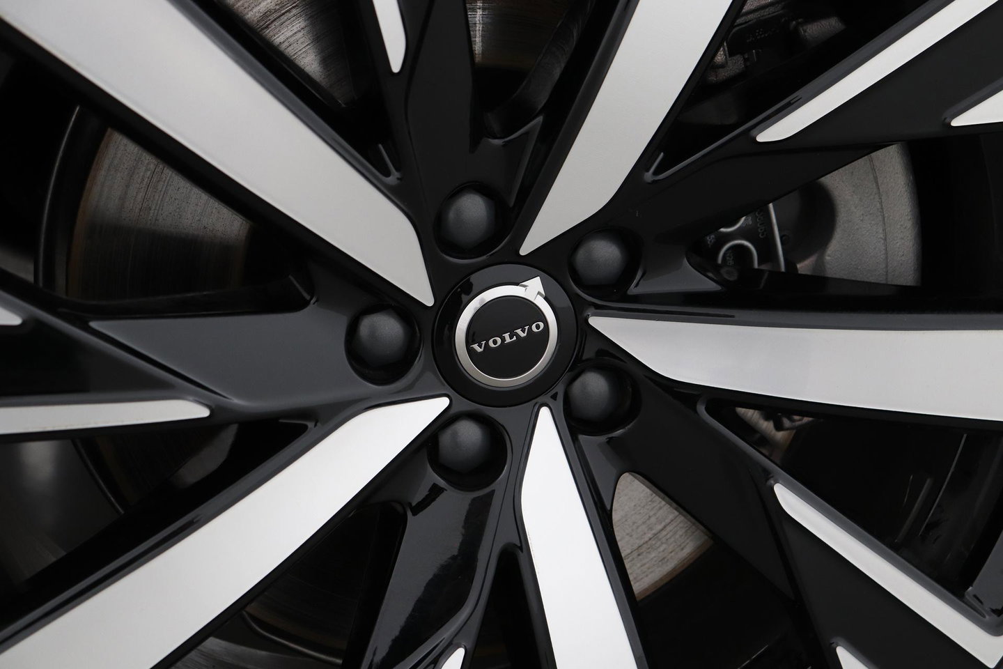 Volvo XC90 T8 Ultra Bright | Bowers&Wilkins | Panoramadak | 360° Camera | Massage | Head-Up | Stoelventilatie | ACC