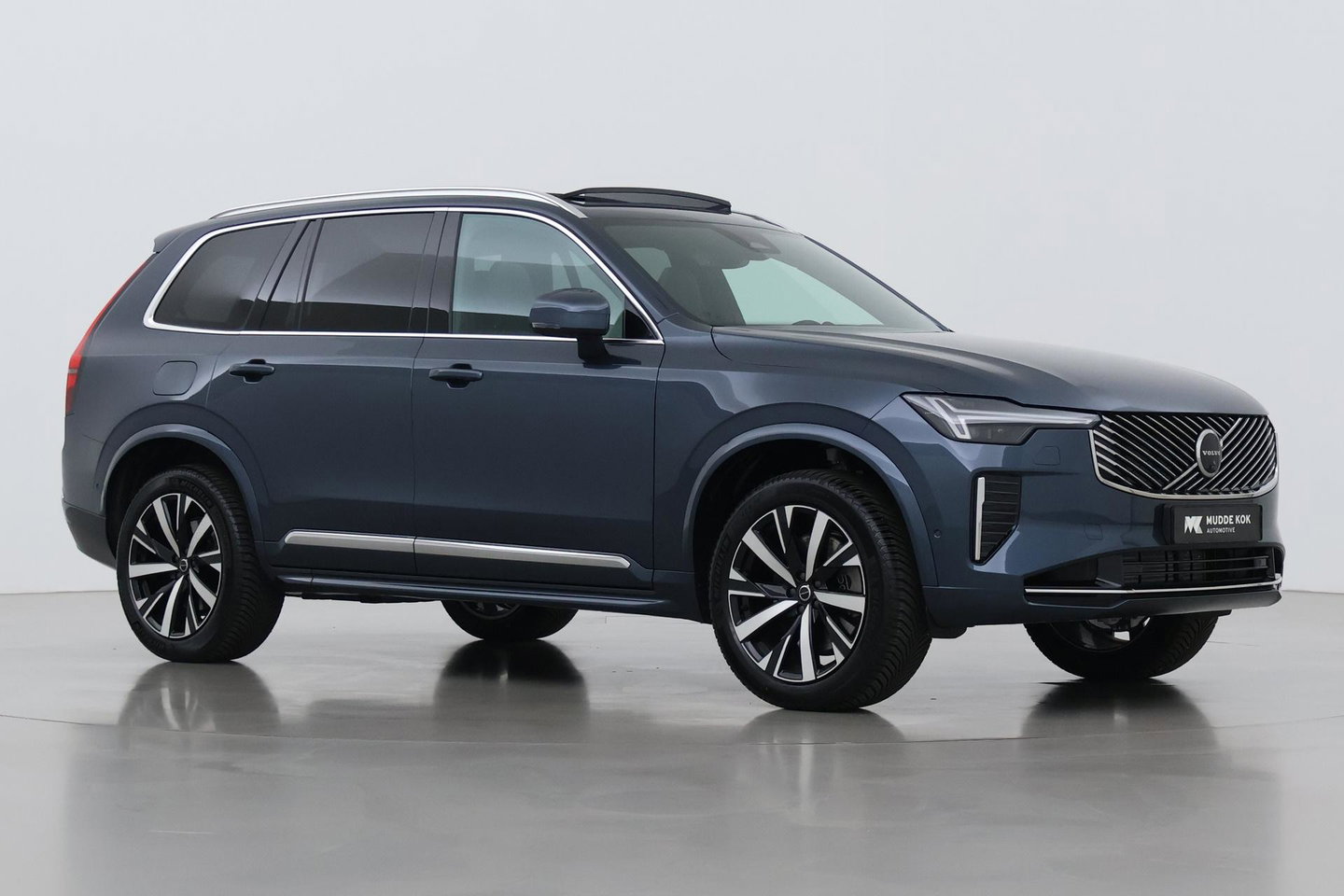 Volvo XC90 T8 Ultra Bright | Bowers&Wilkins | Panoramadak | 360° Camera | Massage | Head-Up | Stoelventilatie | ACC