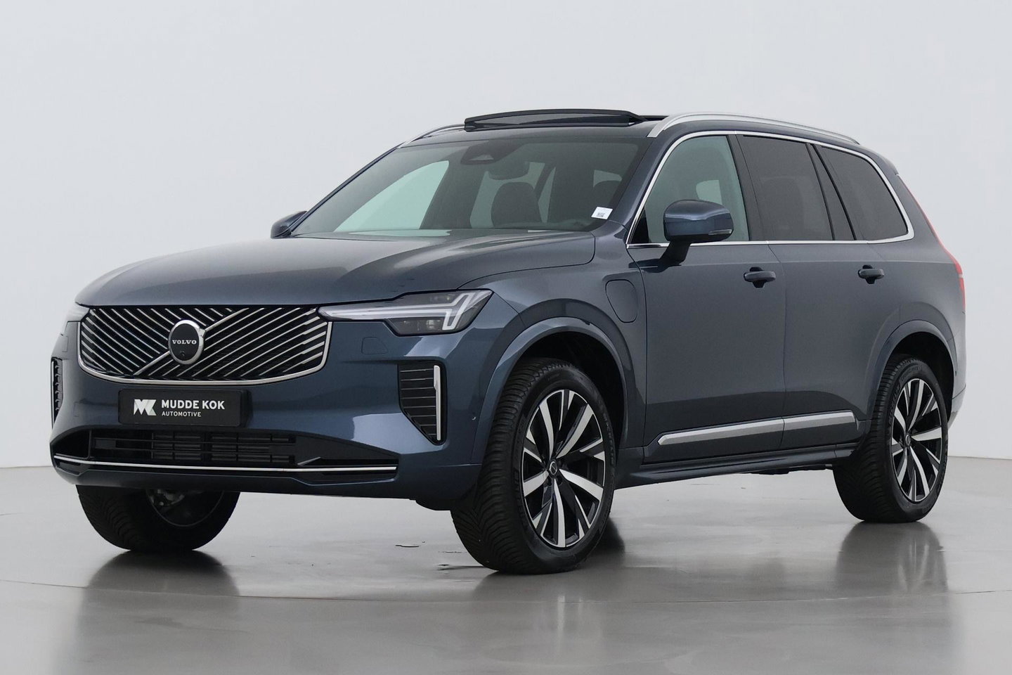 Volvo XC90 T8 Ultra Bright | Bowers&Wilkins | Panoramadak | 360° Camera | Massage | Head-Up | Stoelventilatie | ACC